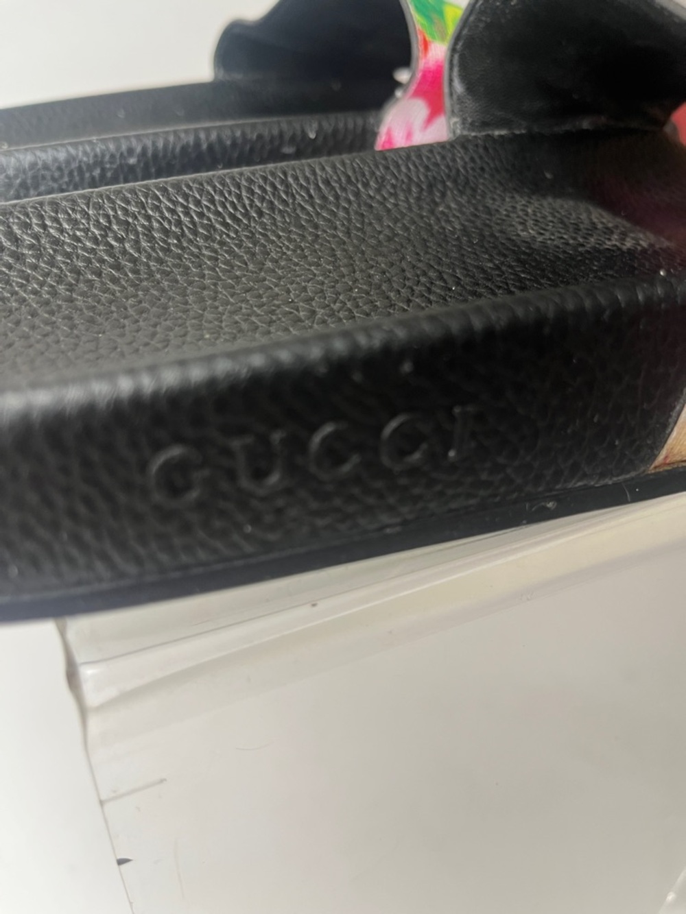 Gucci Floral Slide Sandals - Black with Multicolor Floral Strap - Picture 4 of 7